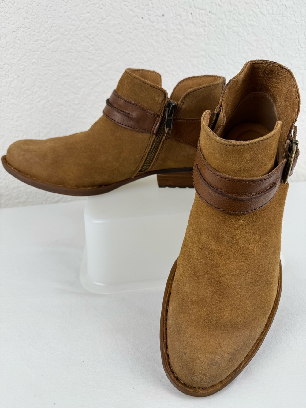 Born | Kati Ankle Booties | Tan Brown Leather & Suede | Women's 7.5 - Picture 2 of 11